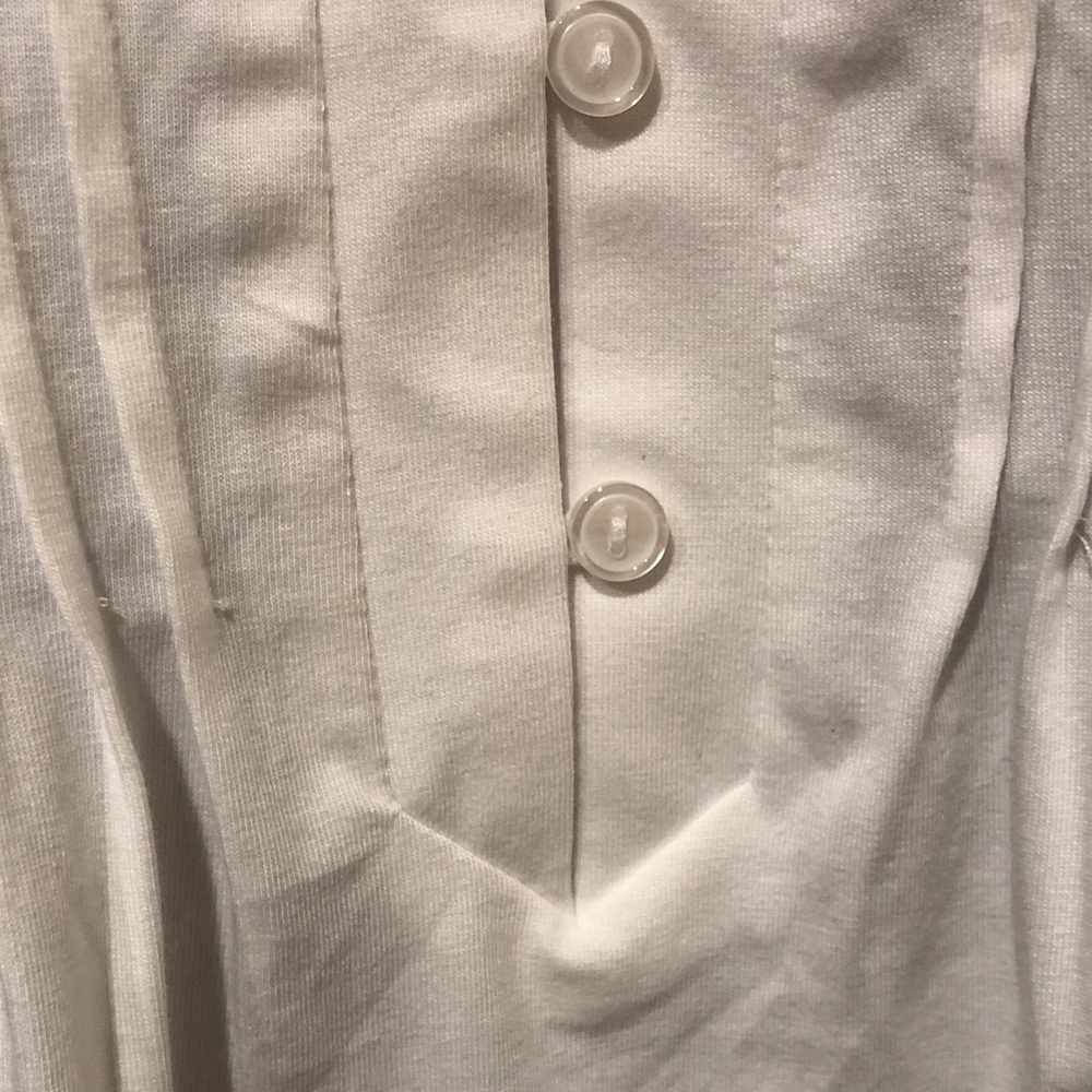 Lands’ End White Women’s Bitton Front Pintuck Top - Picture 6 of 15